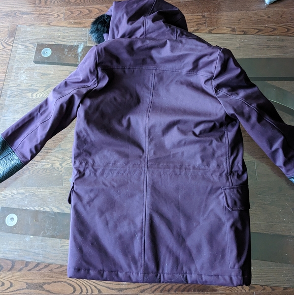 Titika burgundy jacket - size small - Picture 3 of 3